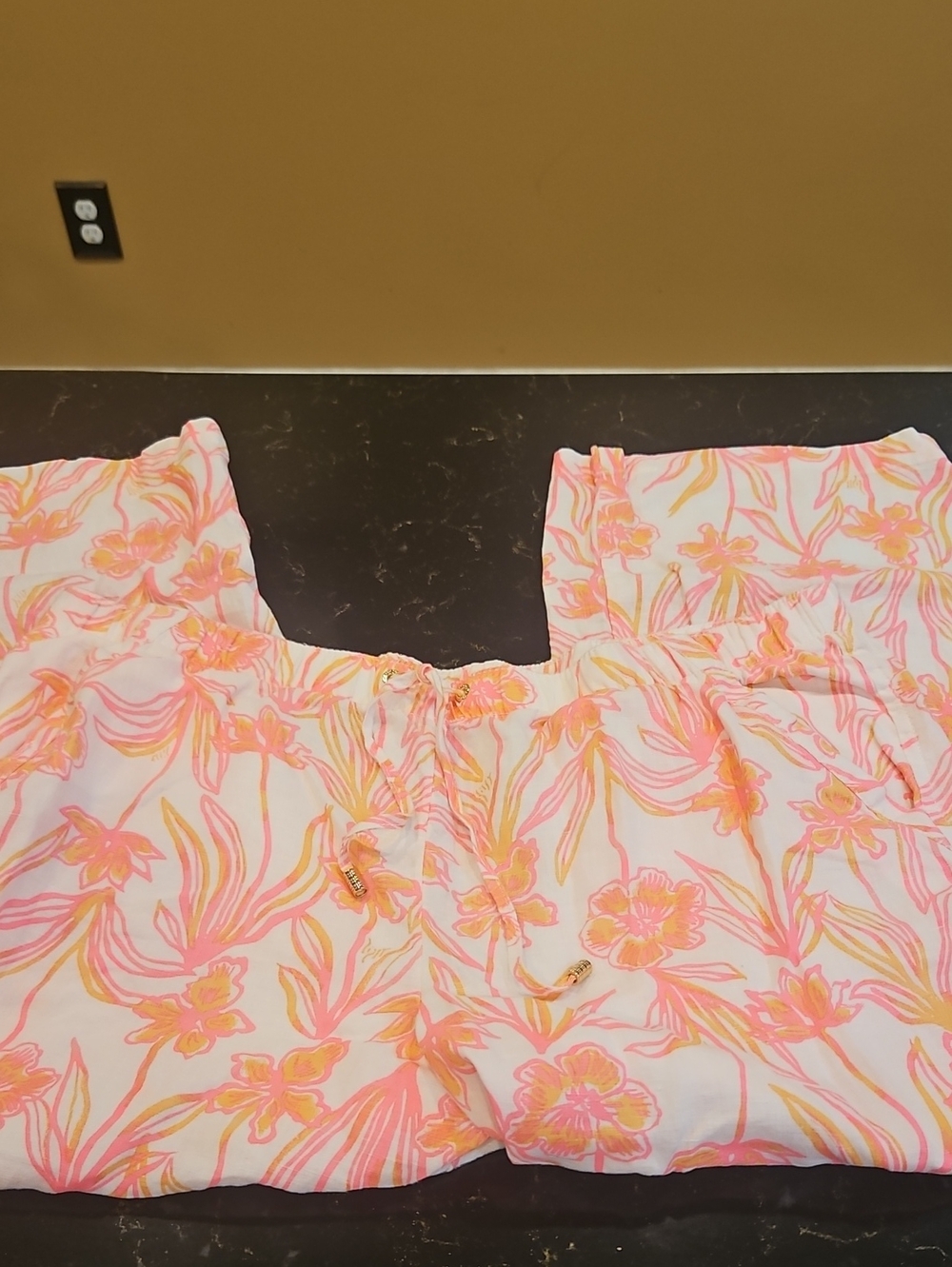 Lilly Pulitzer Pink Floral Drawstring Capris